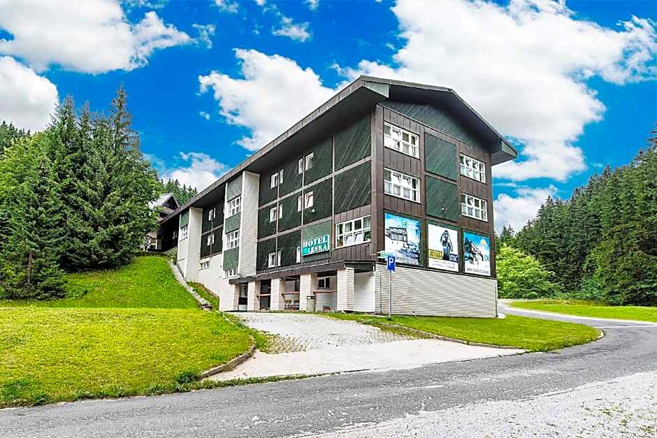 Hotel Lenka