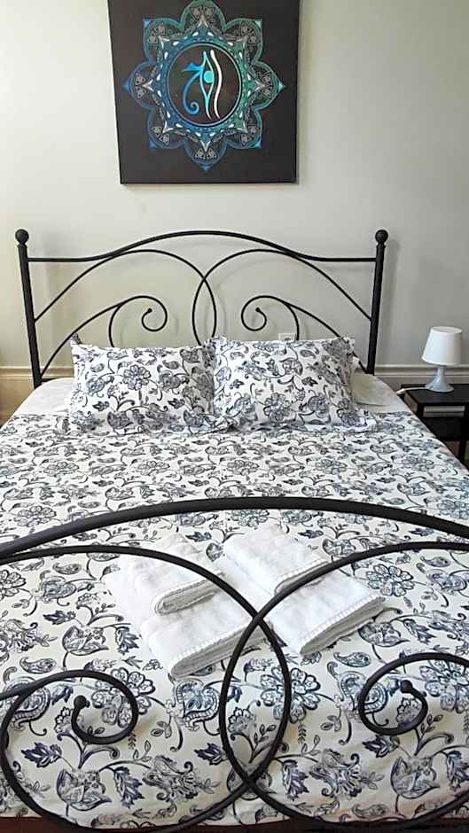 Queen's Garden Hostel