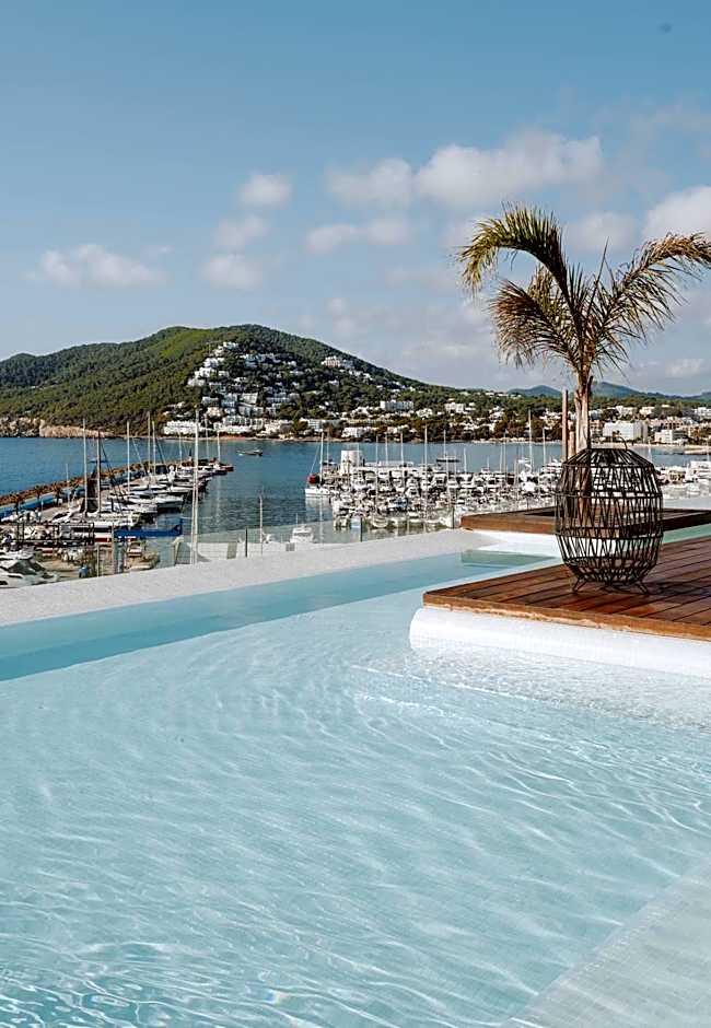 Aguas de Ibiza Grand Luxe Hotel