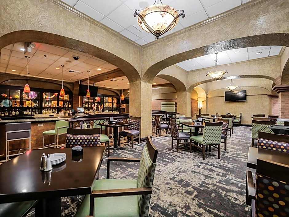 Crowne Plaza Cleveland Airport By IHG