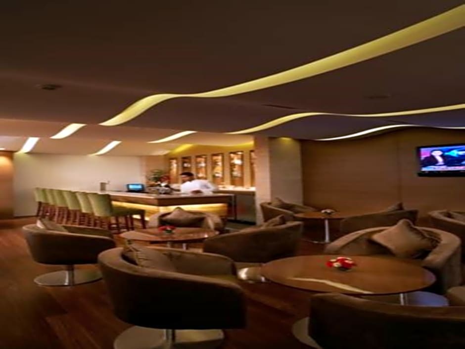 Adarsh Hamilton Hotel