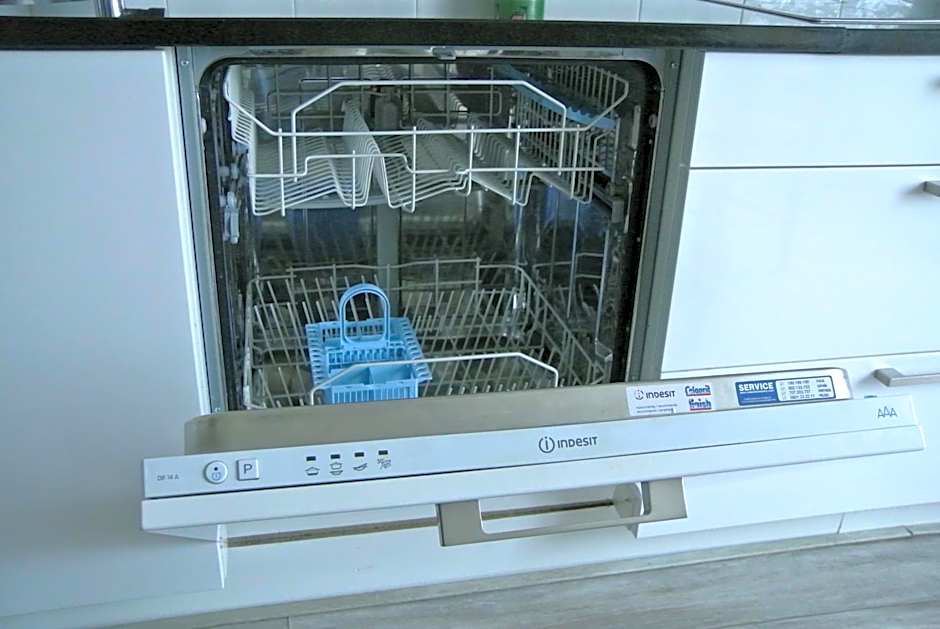 Appartement Voorhuis en chalet Klein Waterland