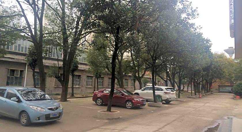 7 Days Premium Zhuzhou Changjiang South Road Central Hospital Branch
