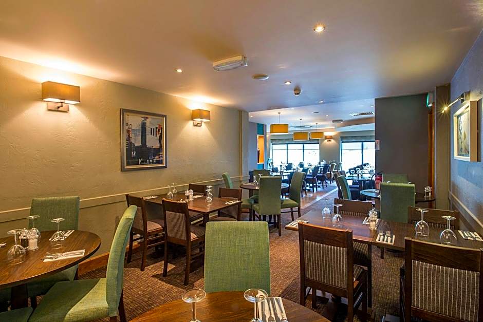 Premier Inn Poole North