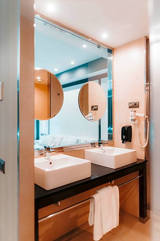 Hotel Málaga Nostrum Airport