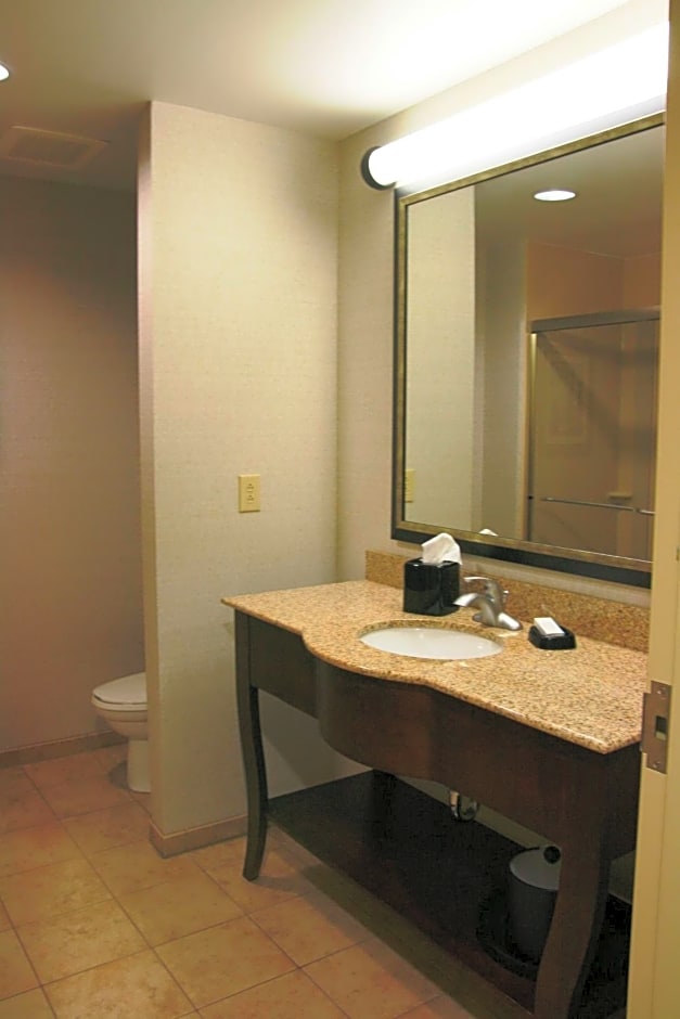 Hampton Inn By Hilton & Suites West Point