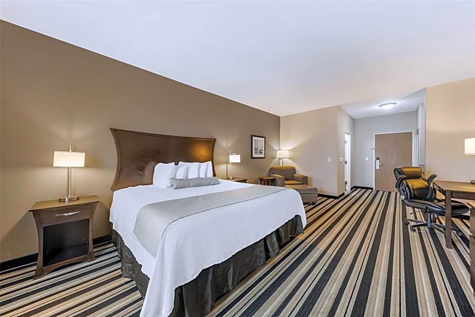 Best Western Plus Sand Bass Inn & Suites