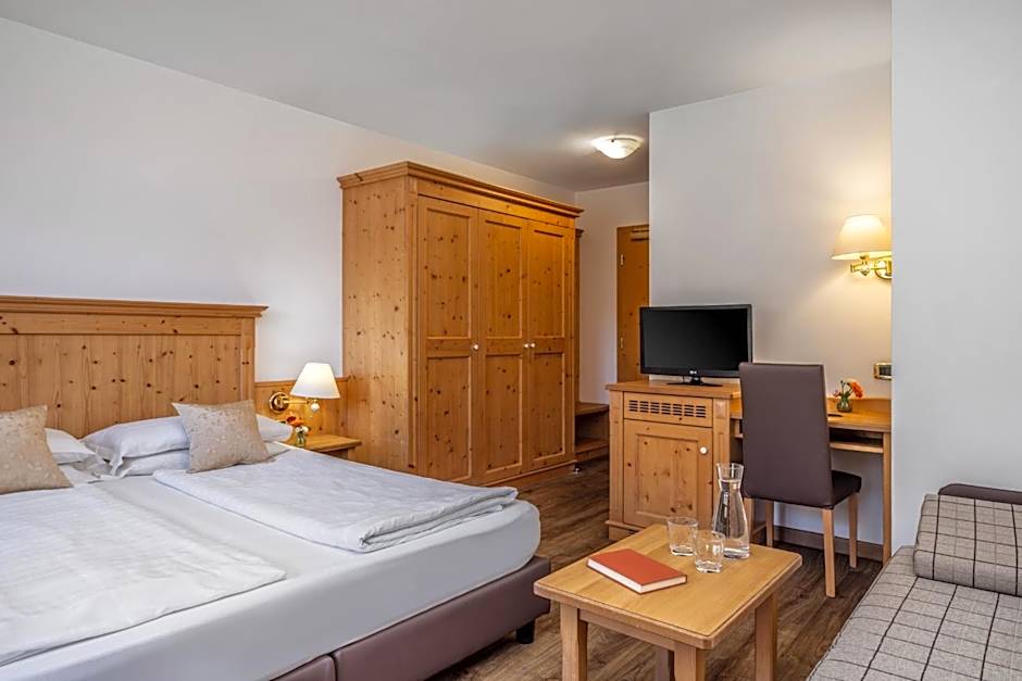 Family Hotel Adriana