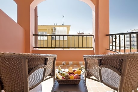 Double Room with Pool View