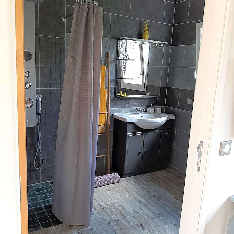 La Croisee des Sentiers