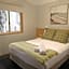 The Lakes Beachfront Holiday Park