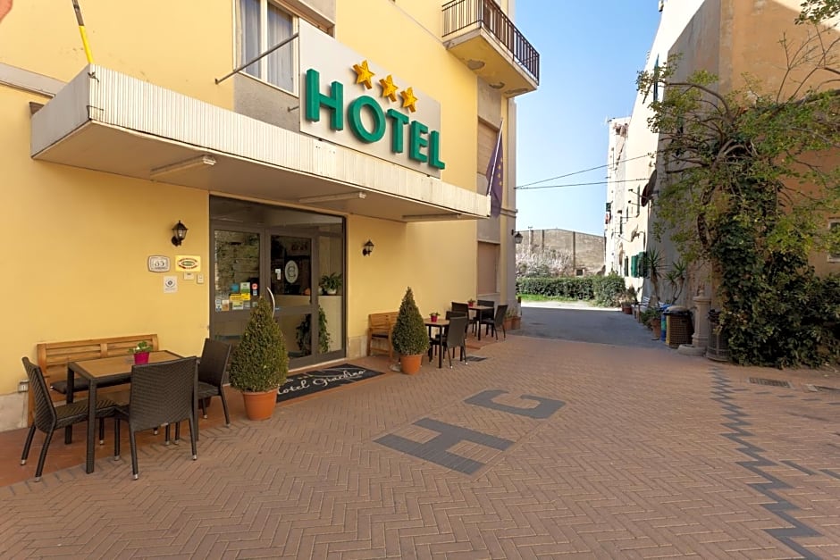 Parking Hotel Giardino