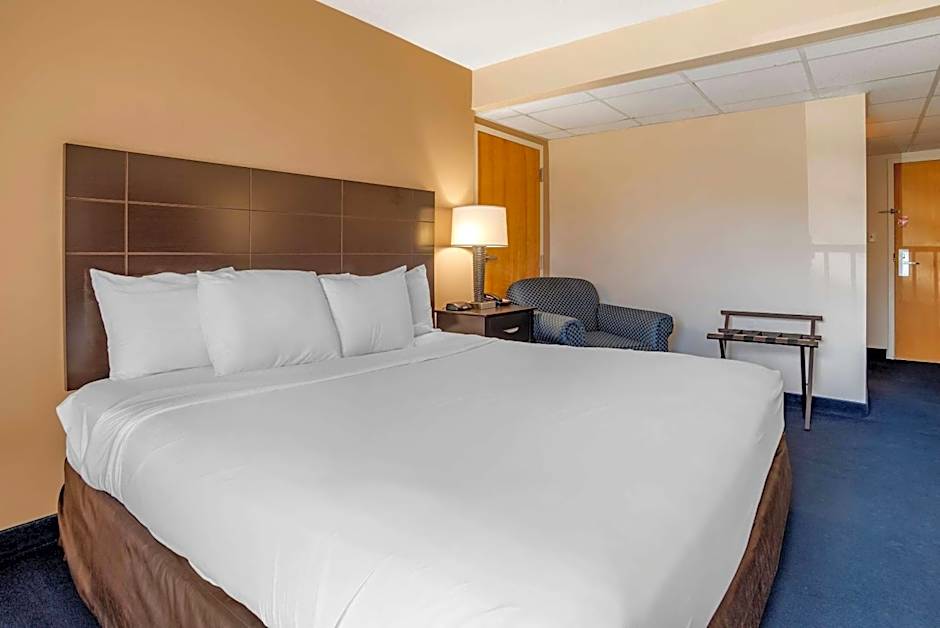 Econo Lodge Inn & Suites Rehoboth Beach