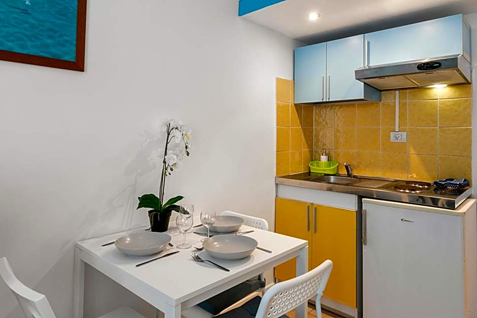Studio Azur FSH