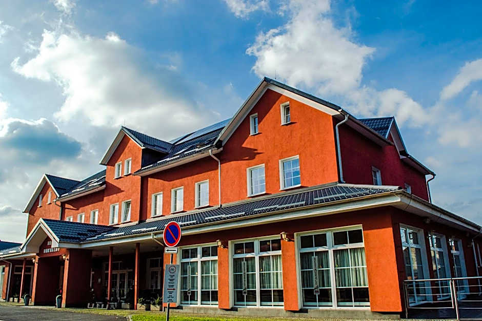 Wellness Hotel Hukvaldy POLOPENZE A WELLNESS V CENĚ