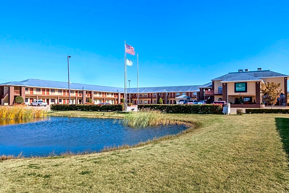 Quality Inn & Suites Owasso US-169