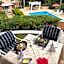 Fourways Inn