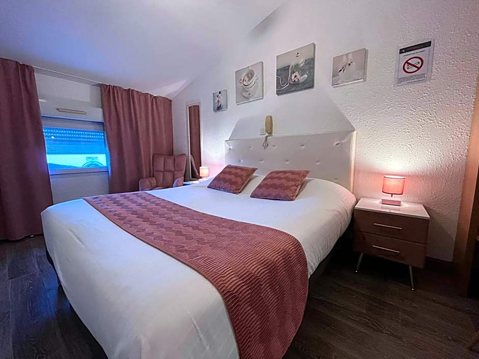 Cit'Hotel Le Cheval Blanc, Cognac Centre