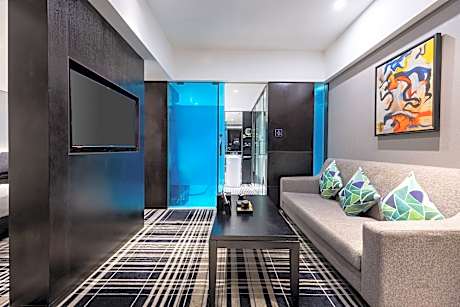 Business Suite