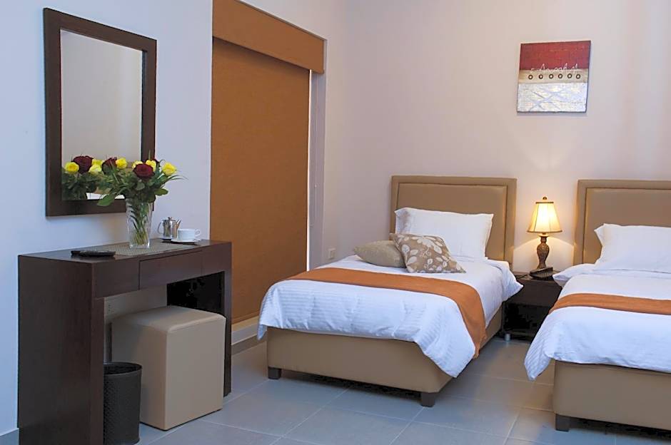 Celino Hotel