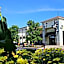 Holiday Inn Express & Suites Toledo South - Perrysburg by IHG