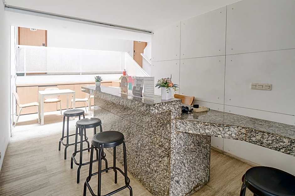 Hotel O Pondok Indah Near Gandaria City Formerly Odori Residence