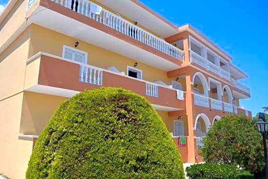 Derekas studios & apartments