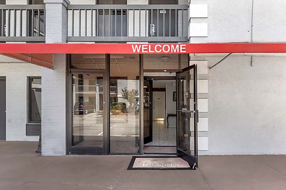 Econo Lodge Research Triangle Park