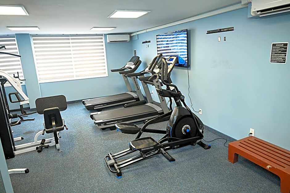 Ramada by Wyndham North Bergen