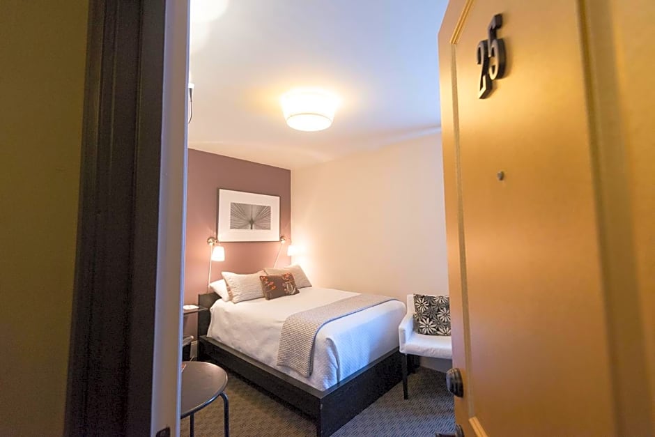 Camas Hotel & Suites Portland - Vancouver