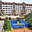 One oasis A2, shortwalk SM MALL Free POOL Kitchen