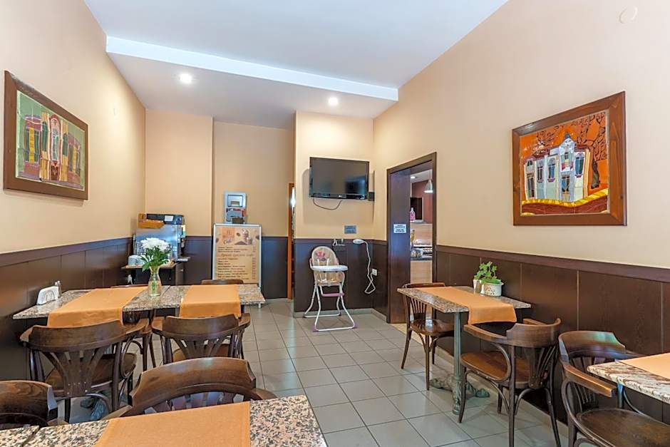 Hotel Ego - Parking Available - Top Central Location
