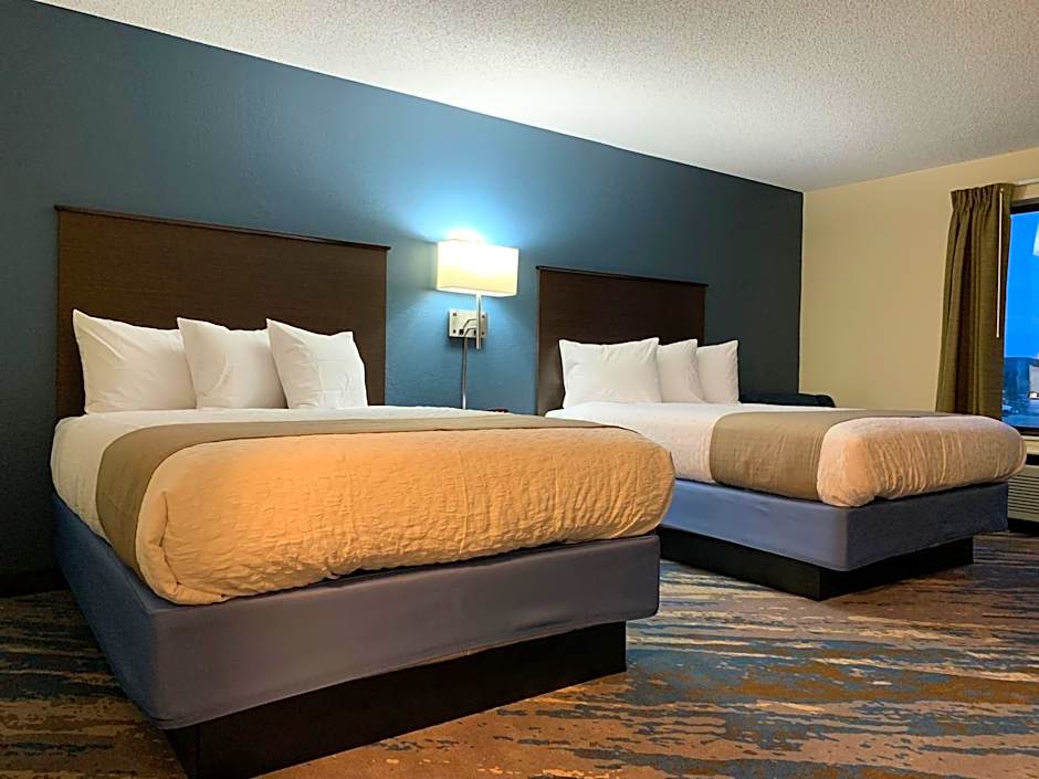 AmericInn by Wyndham Prairie du Chien