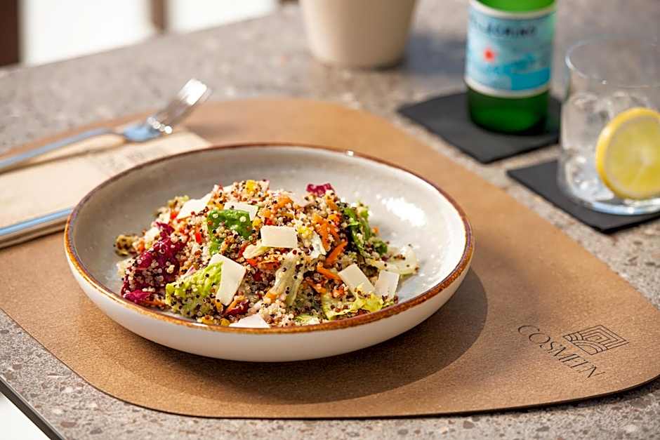 Cosmeen Lifestyle Boutique Stay