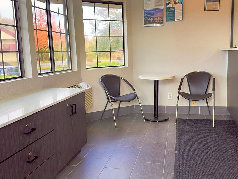 Motel 6-Enfield, CT - Hartford