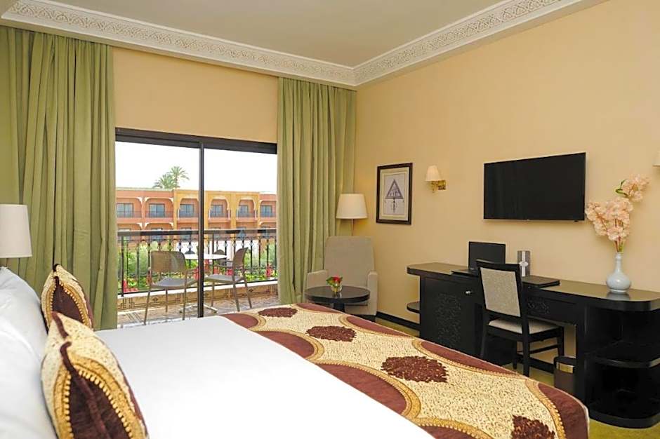 Hotel Riad Ennakhil & SPA