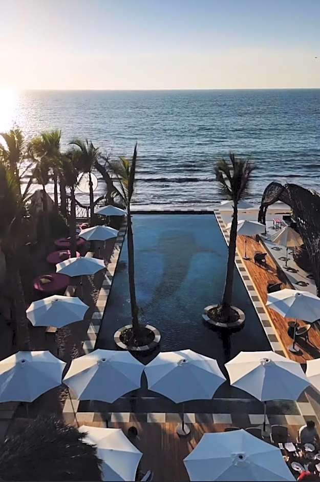 The Xperience by g - Adults only