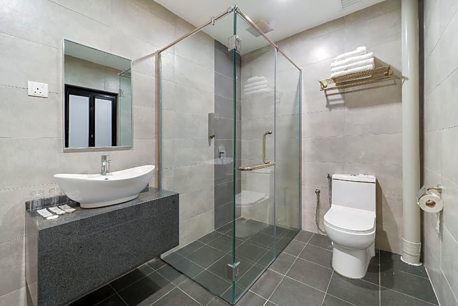 Capital O 89386 Stay 365 Hotel