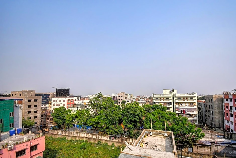 Collection O Hotel Paradise Near Chinar Park