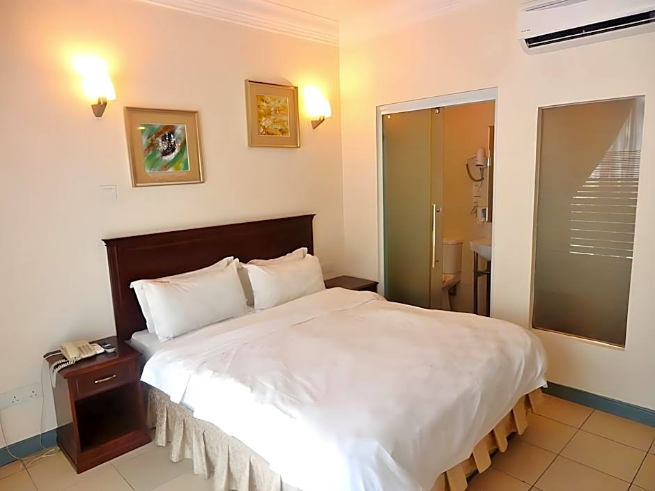 De Galleria Hotel