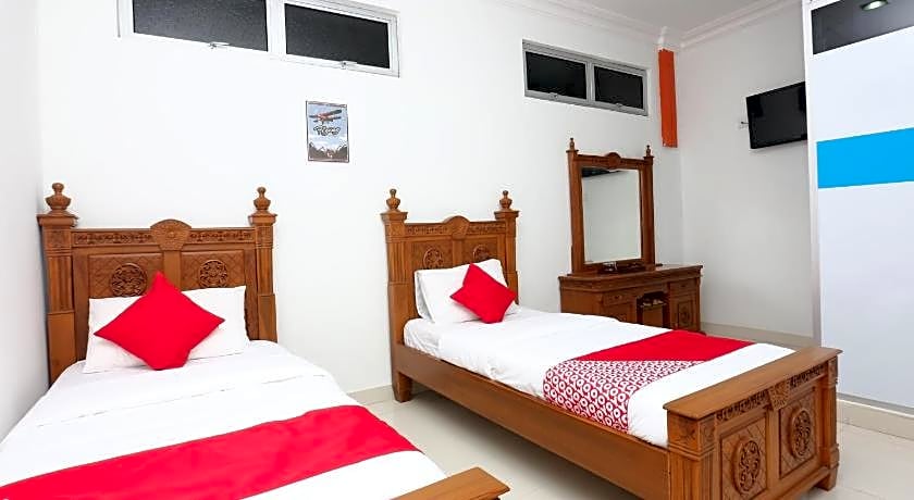 OYO 89435 Nusantara Group Hotel