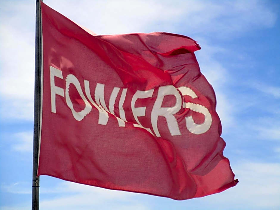 Fowlers Hotel