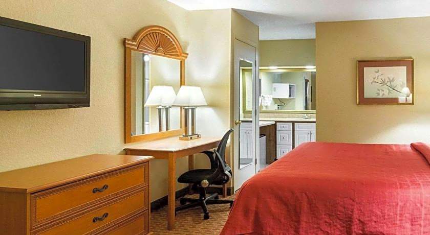 Quality Inn South Hill I-85