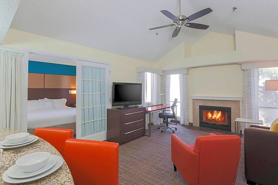 Residence Inn by Marriott Bakersfield