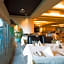Montien Riverside Hotel