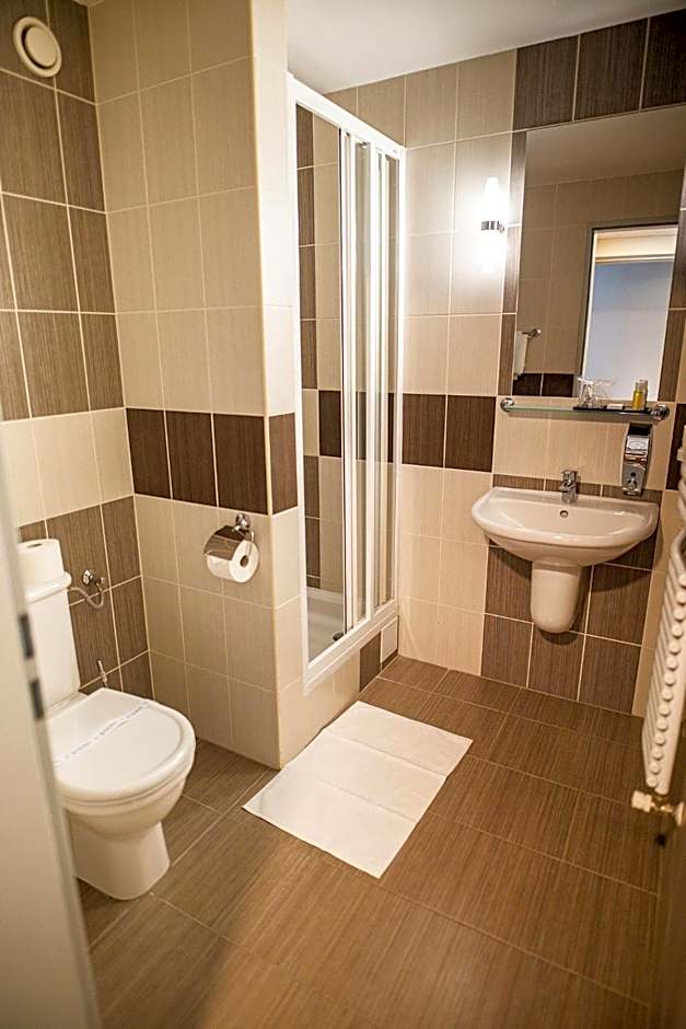 Garden Hotel Wellness és Konferencia