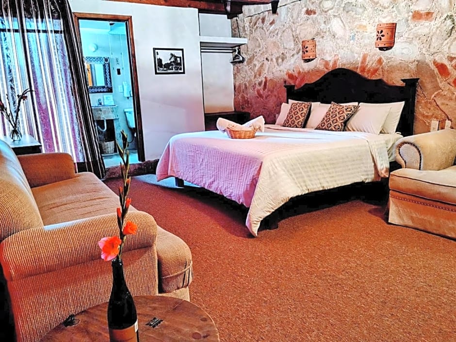 Hotel & Cava La Parroquia