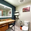 Hotel Lexen Newhall & Santa Clarita - Near Six Flags Magic Mountain