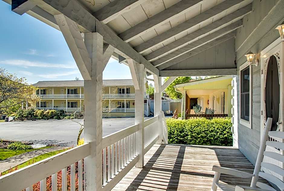 Boxwood Lodge Blowing Rock near Boone-University