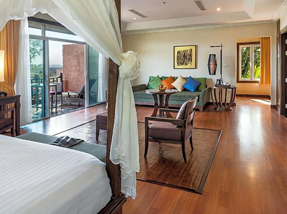Photo 1 of 6 of Honeymoon Suite